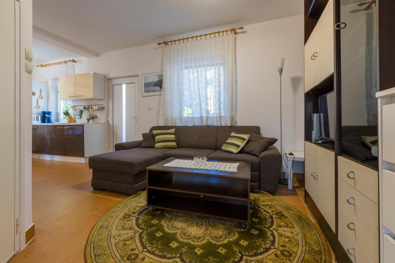 Ivan & Anka Apartments Bojko Selce Ngoại thất bức ảnh