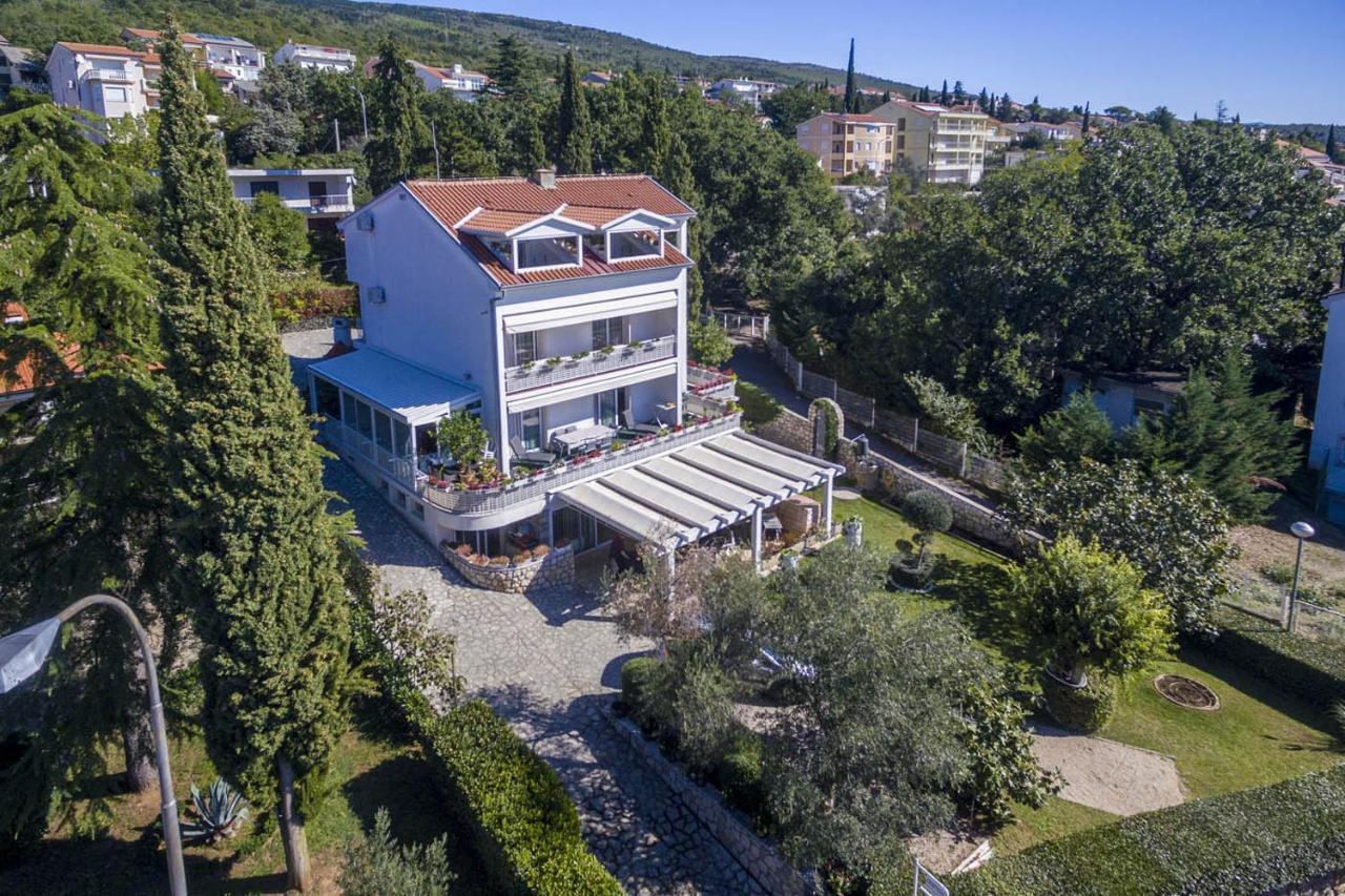 Ivan & Anka Apartments Bojko Selce Ngoại thất bức ảnh