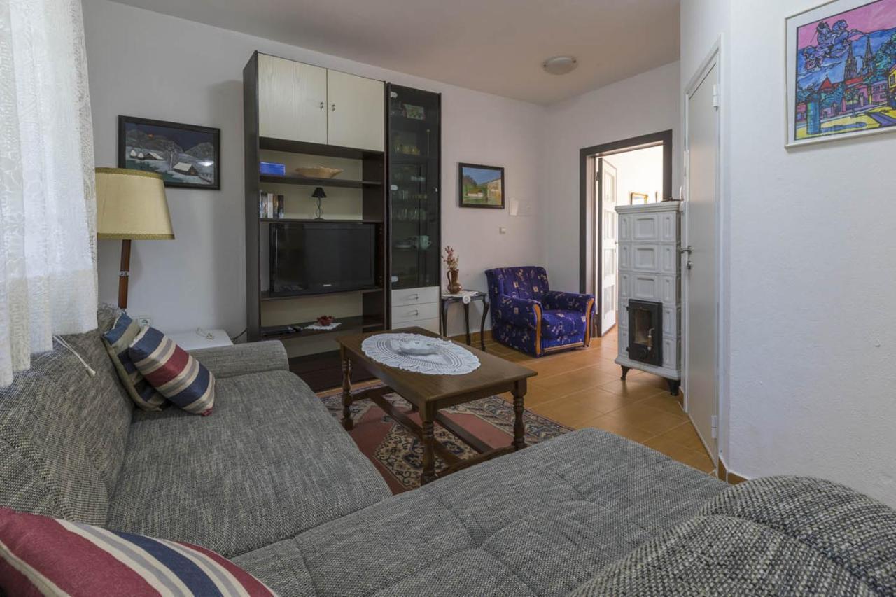 Ivan & Anka Apartments Bojko Selce Ngoại thất bức ảnh
